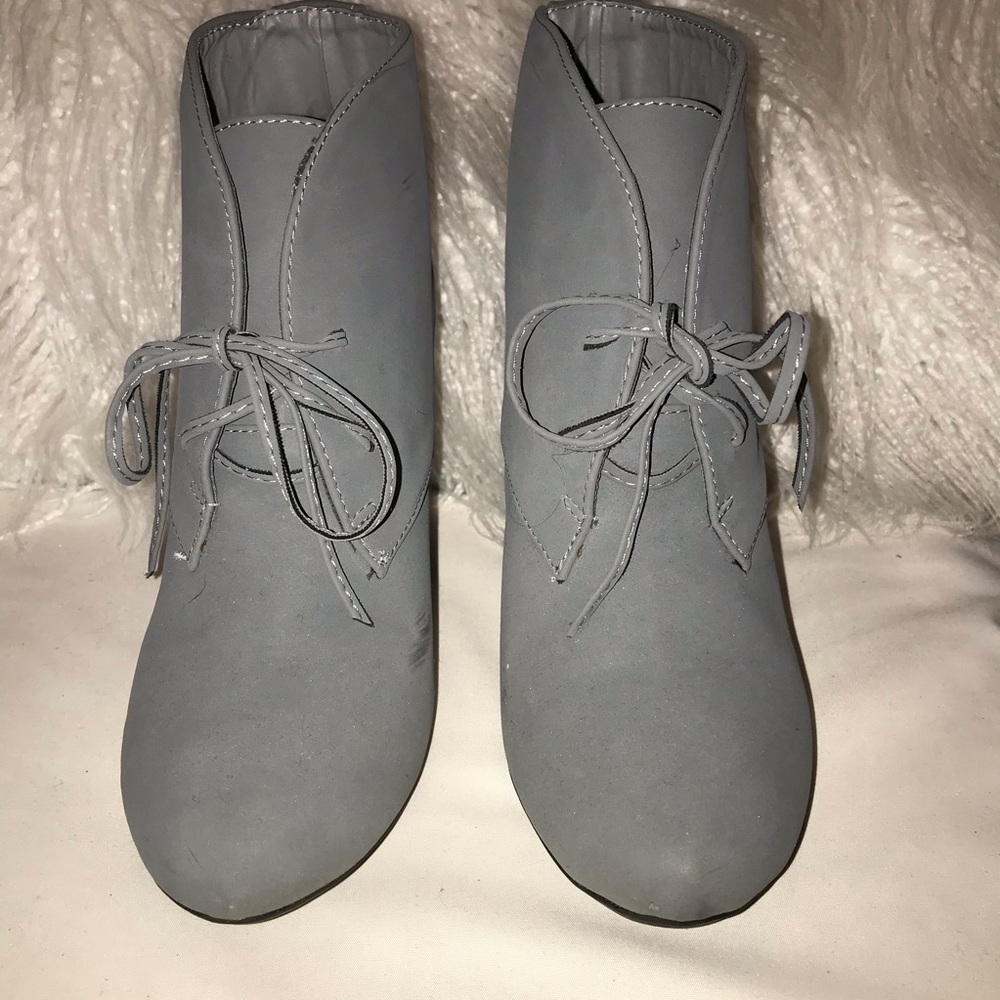 Grey Bootie - Picture 2 of 3